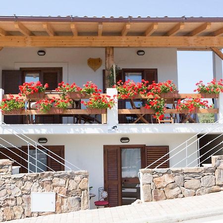 Blue Portrait House Daire Golfo Aranci Dış mekan fotoğraf