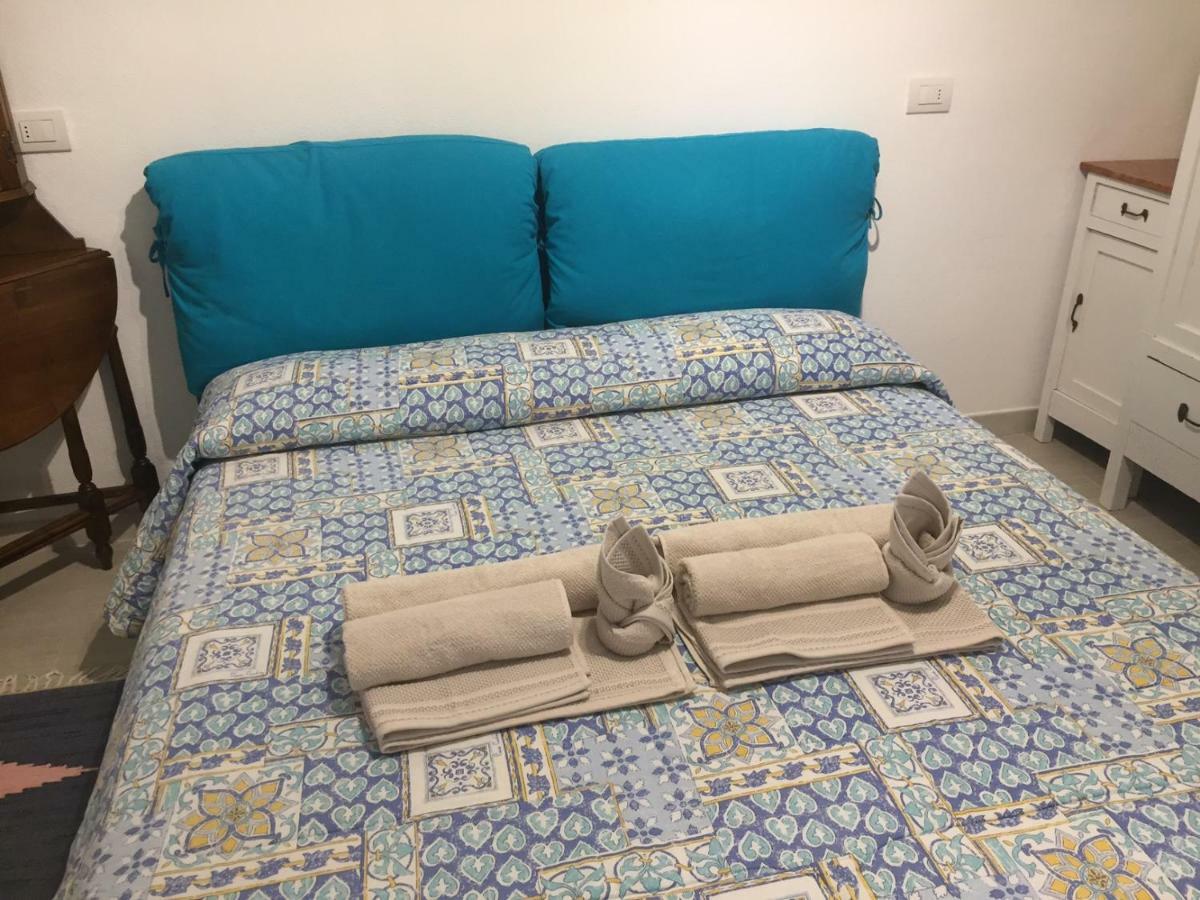 Blue Portrait House Daire Golfo Aranci Dış mekan fotoğraf