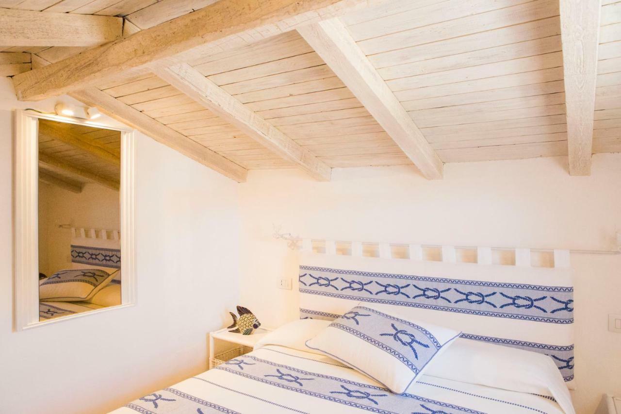 Blue Portrait House Daire Golfo Aranci Dış mekan fotoğraf